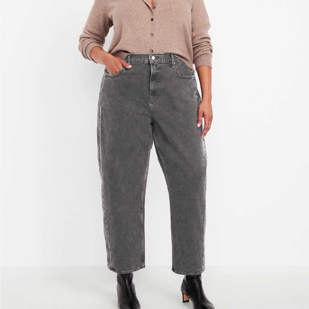 High Waisted Barrel Ankle Jeans